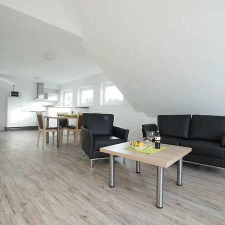 Boardinghouse N22 3* Oberboihingen